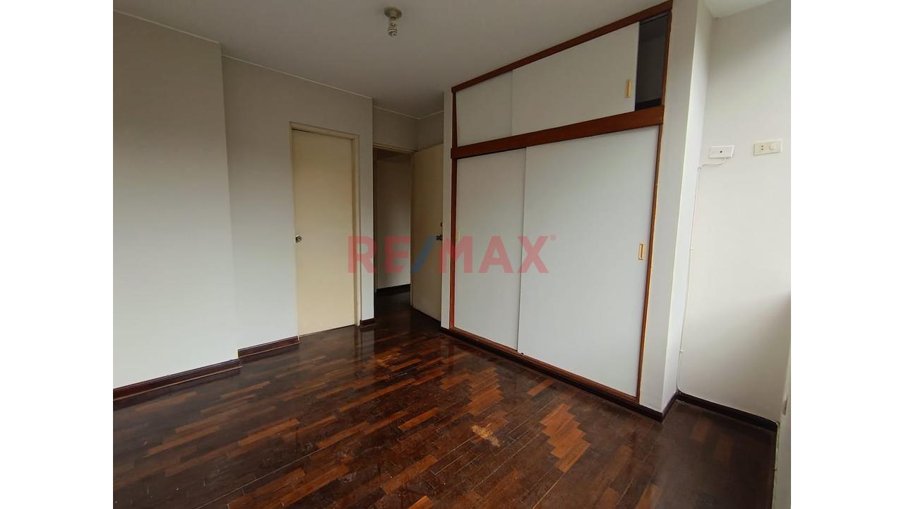 Venta Lindo Departamento San Borja - 17