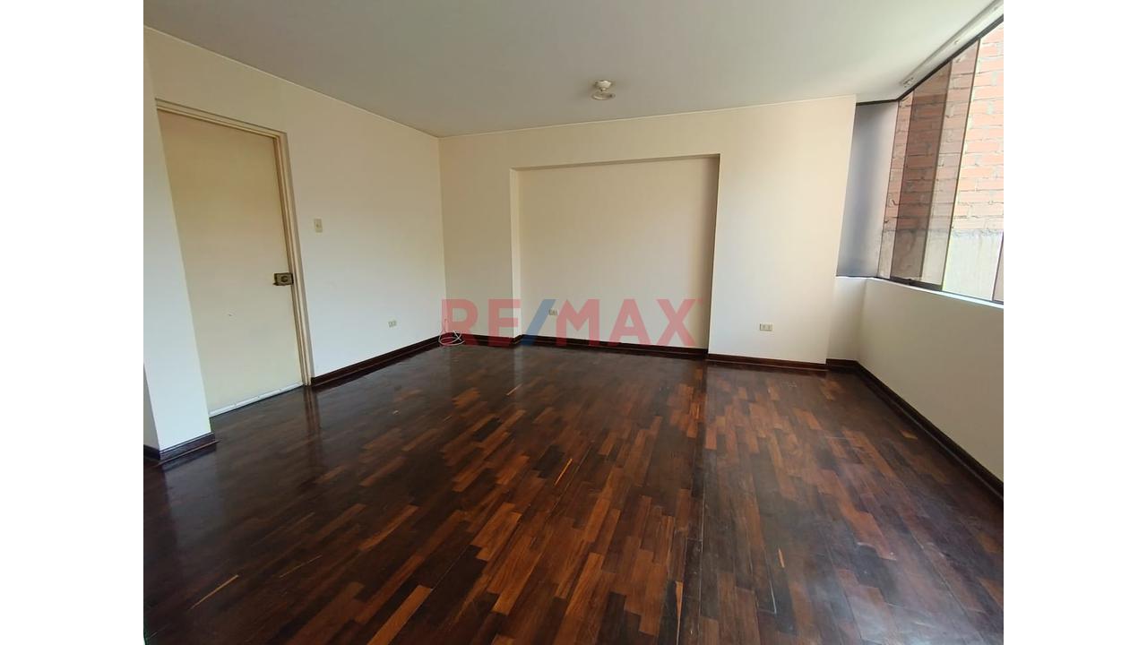 Venta Lindo Departamento San Borja - 2
