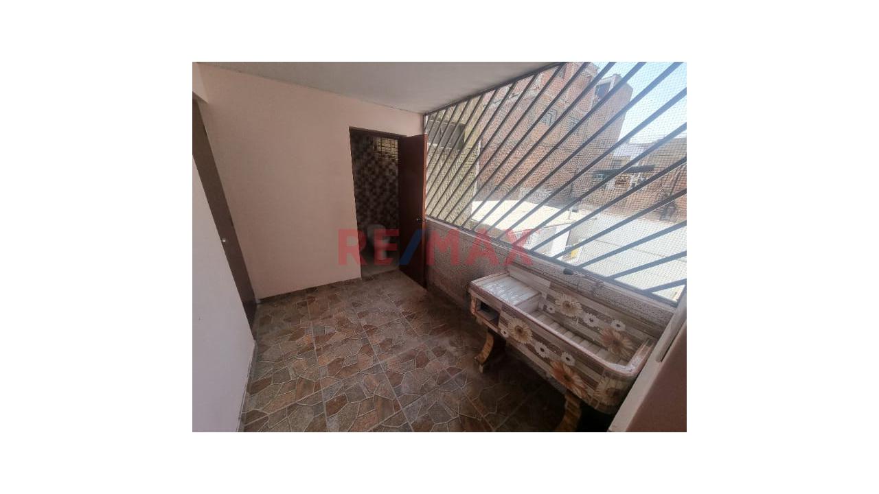 Departamento Remodelado En Venta -Breña — foto 7