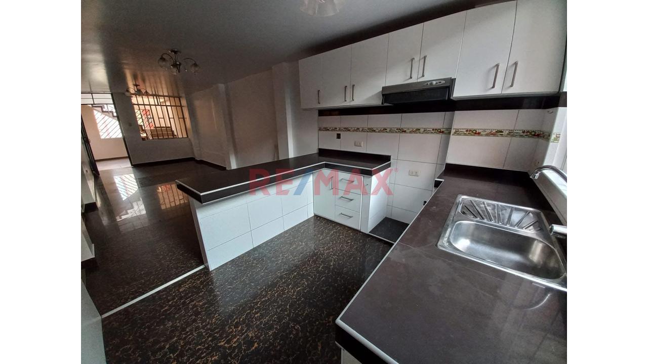 Los Olivos Se Vende Casa 2Pisos Urb Villasol - 10