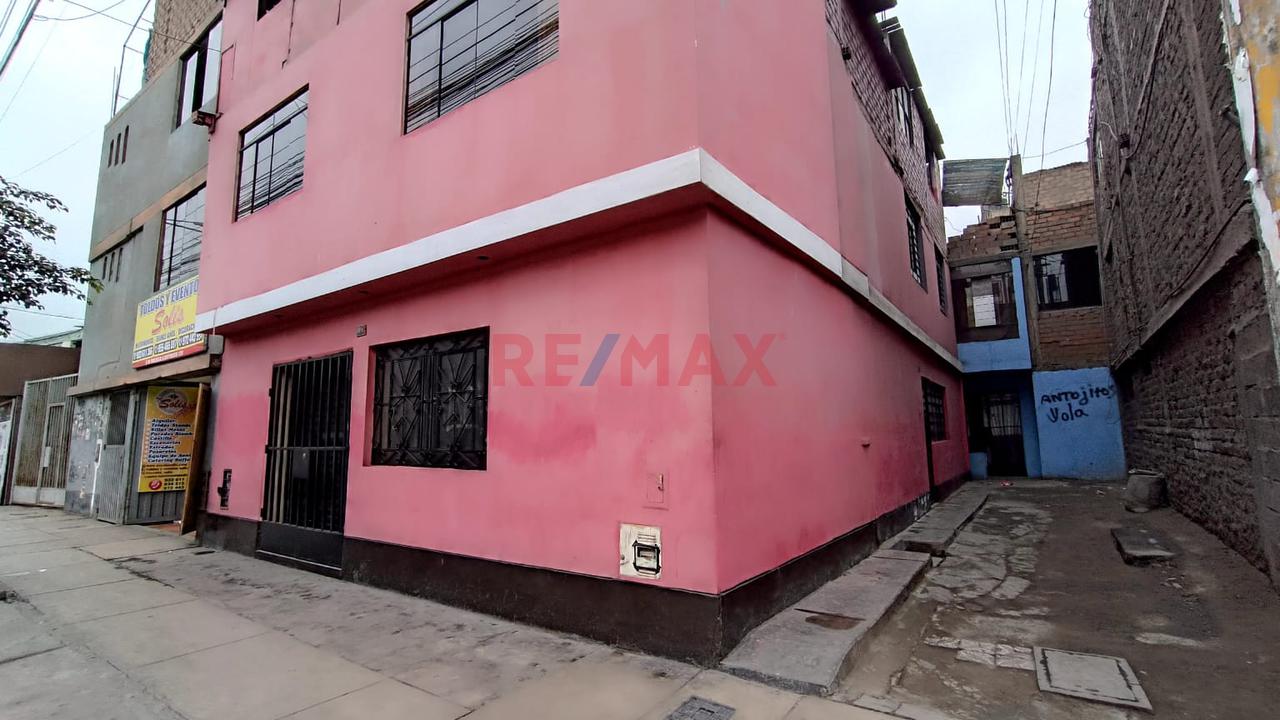 Casa de 7 dormitorios y 2 baños ubicado en San Juan De Lurigancho Casa de 7 dormitorios y 2 baños ubicado en San Juan De Lurigancho