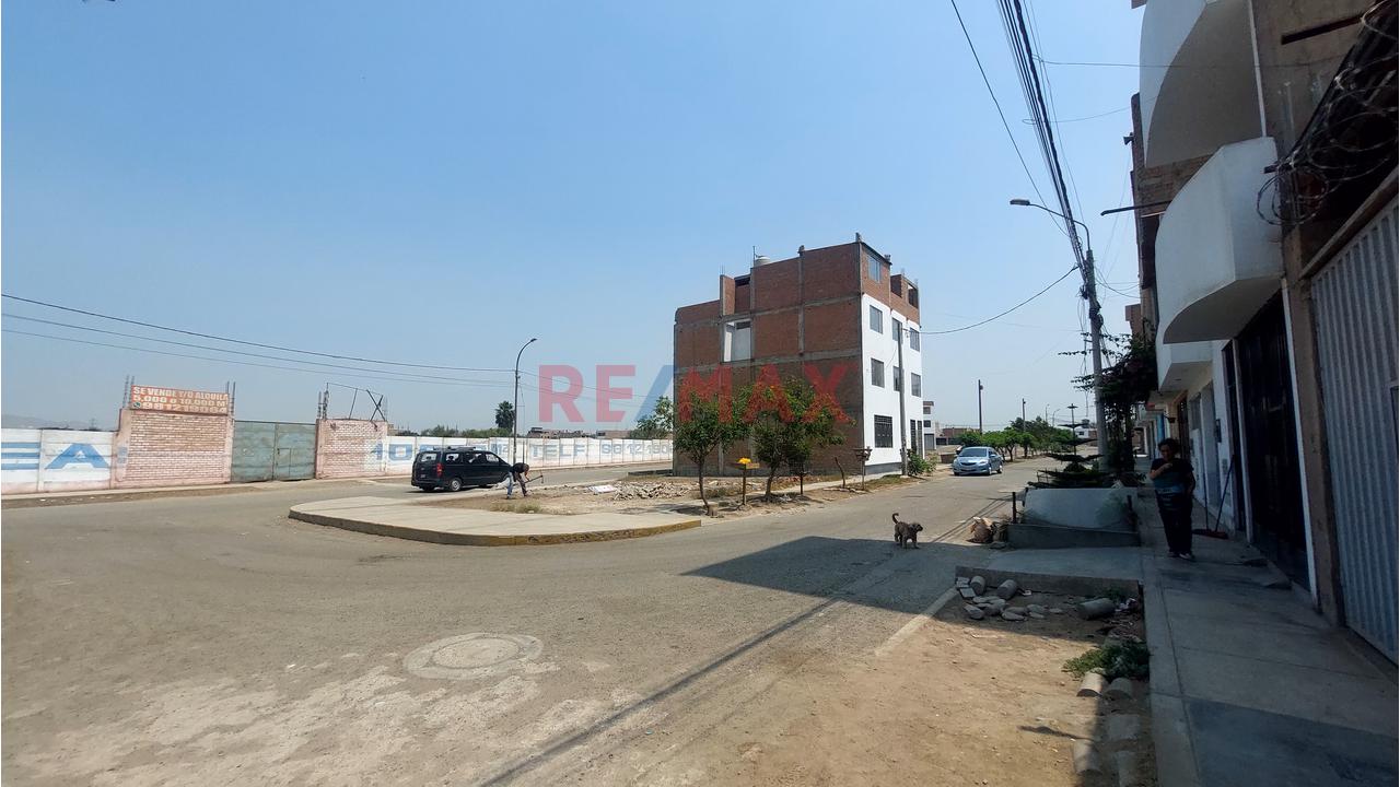 Venta De Terreno En Comas - Alameda Del Pinar - 3