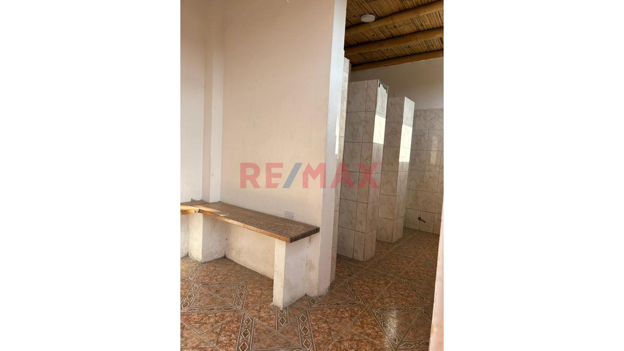 Venta De Local Comercial Con Gras Sintético - Chincha Baja , Ica - 12
