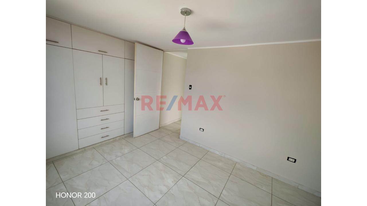 Lindo Departamento Urb. El Dorado 3 Habitaciones 3Er. Piso En Esquina — foto 11