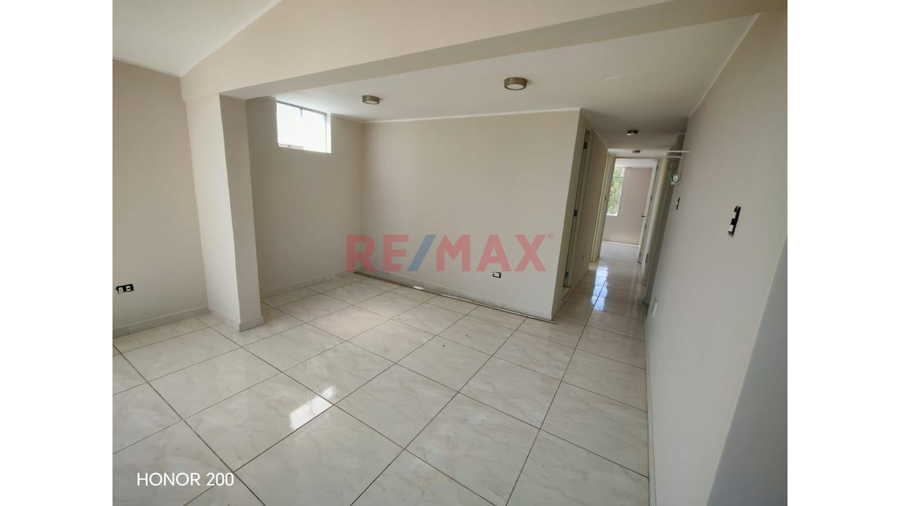 Lindo Departamento Urb. El Dorado 3 Habitaciones 3Er. Piso En Esquina — foto 4