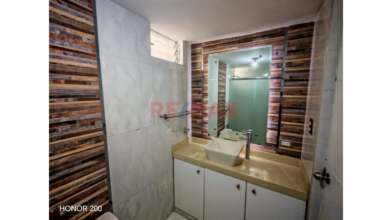 Lindo Departamento Urb. El Dorado 3 Habitaciones 3Er. Piso En Esquina — foto 9