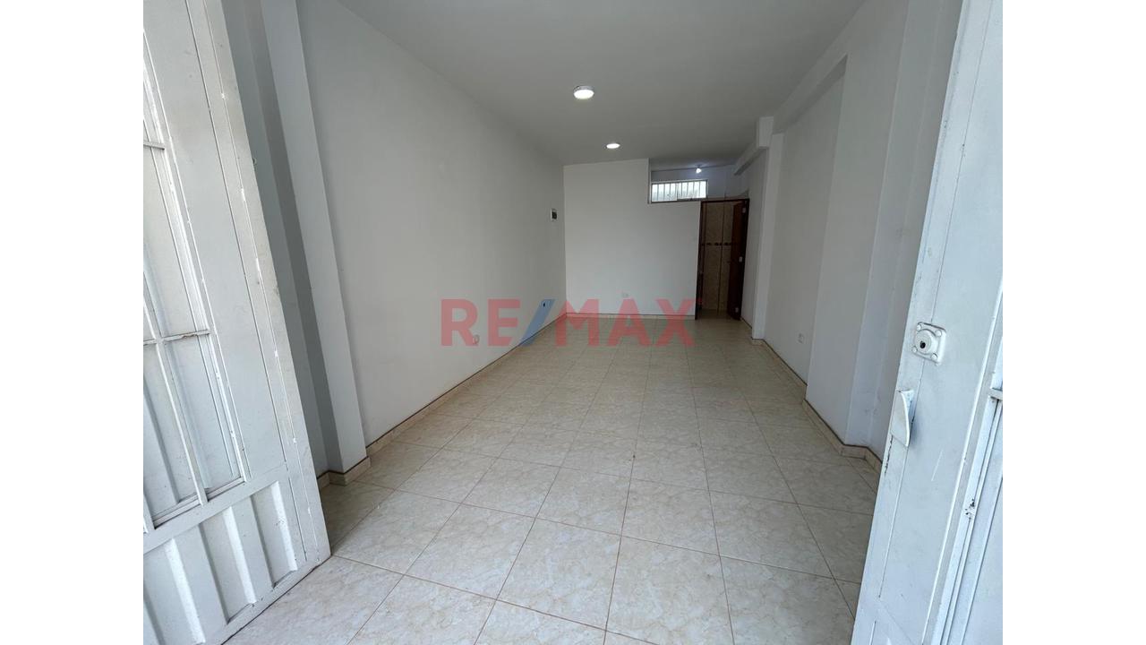Espectacular Local comercial ubicado en San Martin De Porres Espectacular Local comercial ubicado en San Martin De Porres