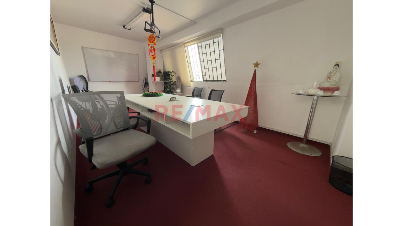 Venta De Oficina De 131M2 En San Isidro Con Cochera En 8Vo Piso — foto 10