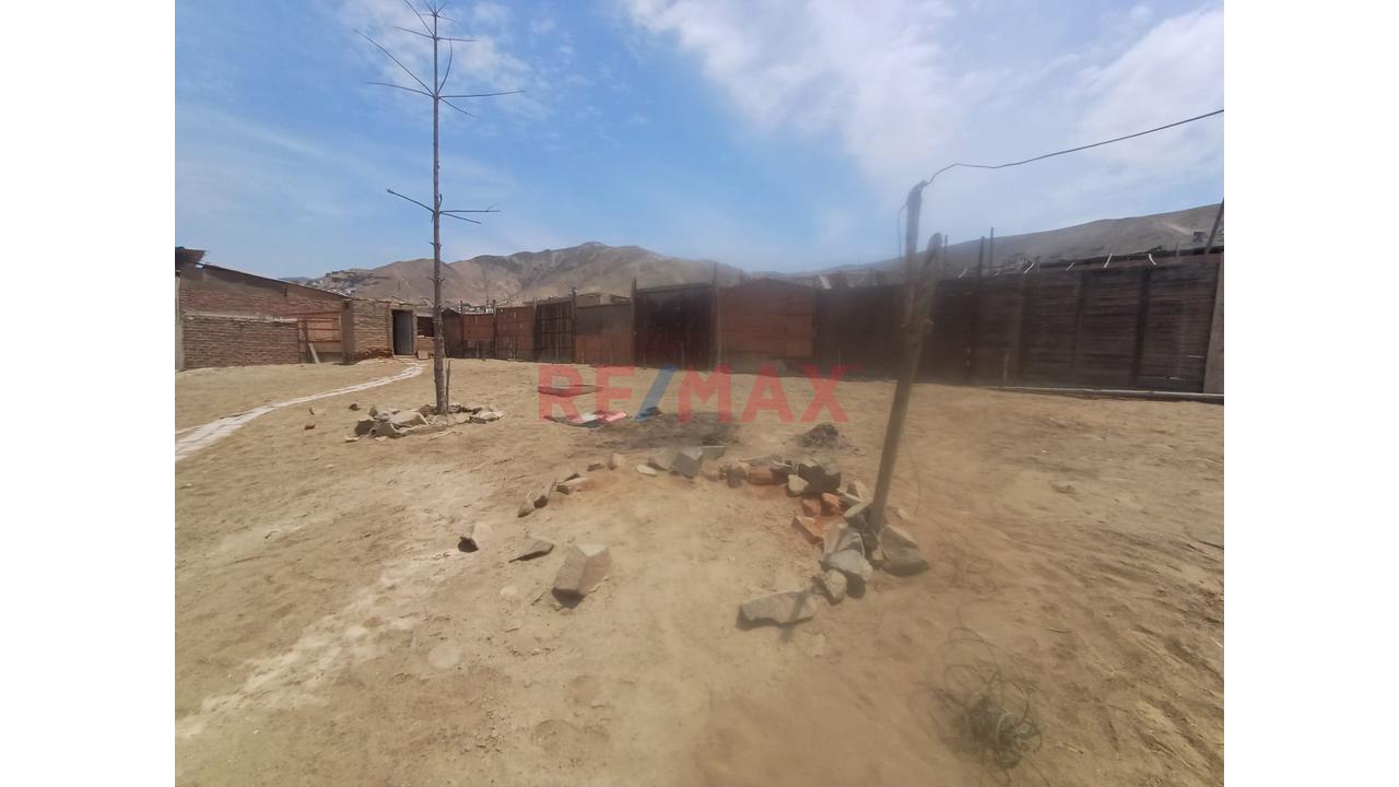 Venta De  Amplio Terreno 1,025 M2 En Chilca - 3