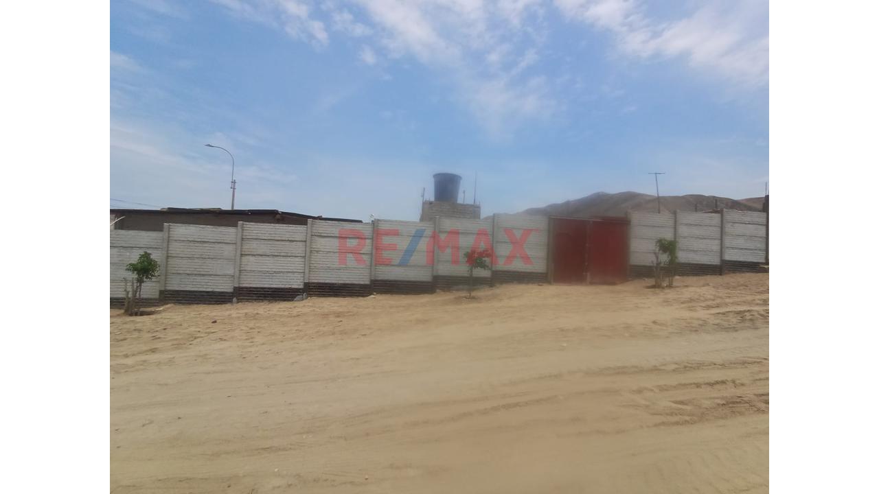 Venta De  Amplio Terreno 1,025 M2 En Chilca - 2