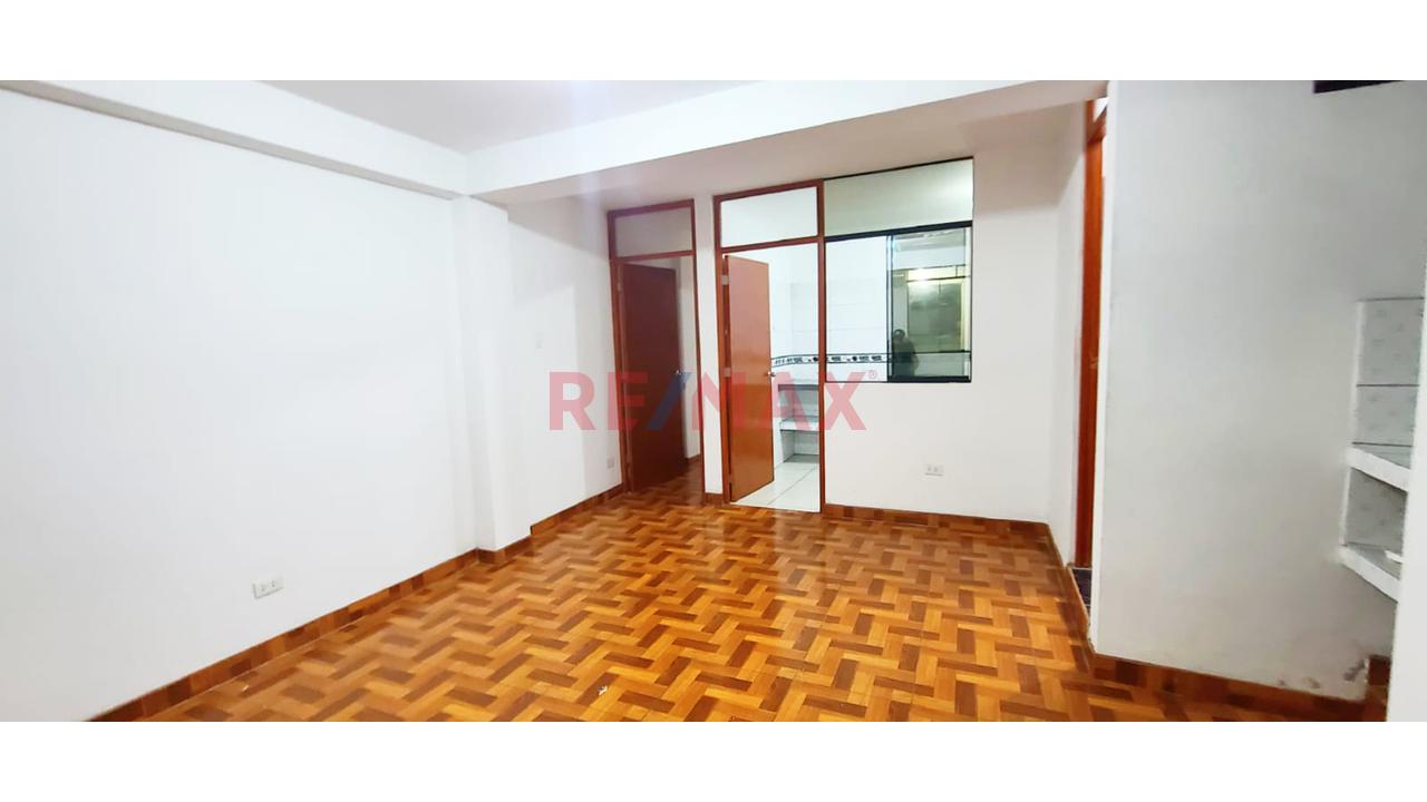 Alquiler De Departamento Zona Comercial En San Martín De Porres 60 M² — foto 4