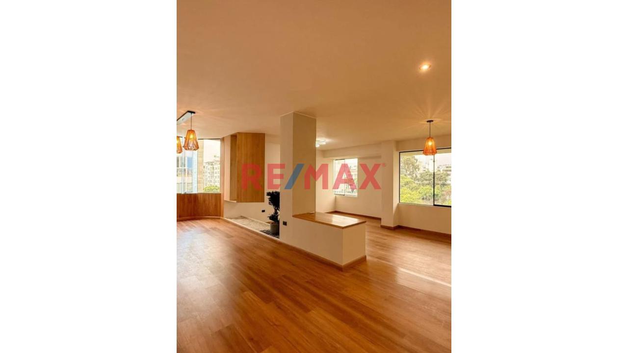 Exclusivo Departamento Remodelado De Estreno En Miraflores