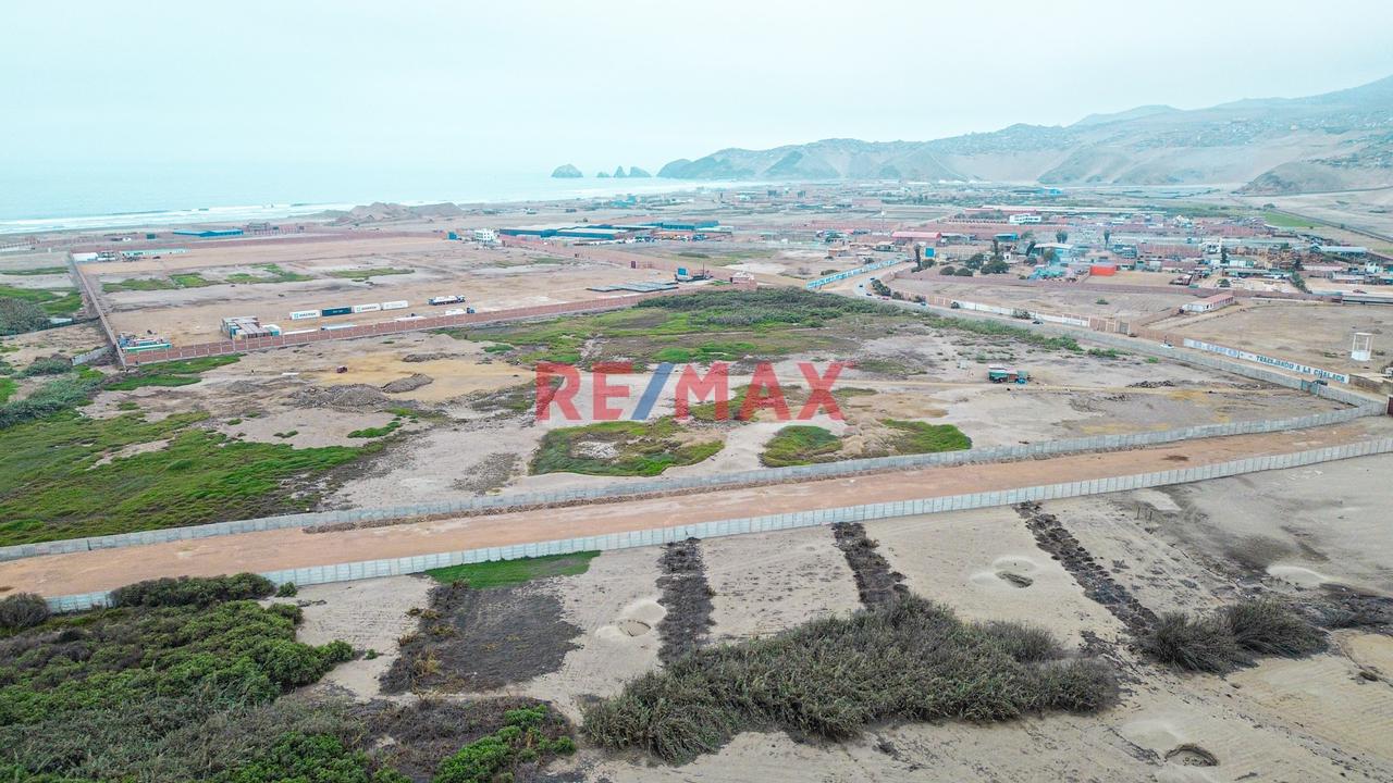 Vendo Terreno Para Almacén En Ventanilla - 16