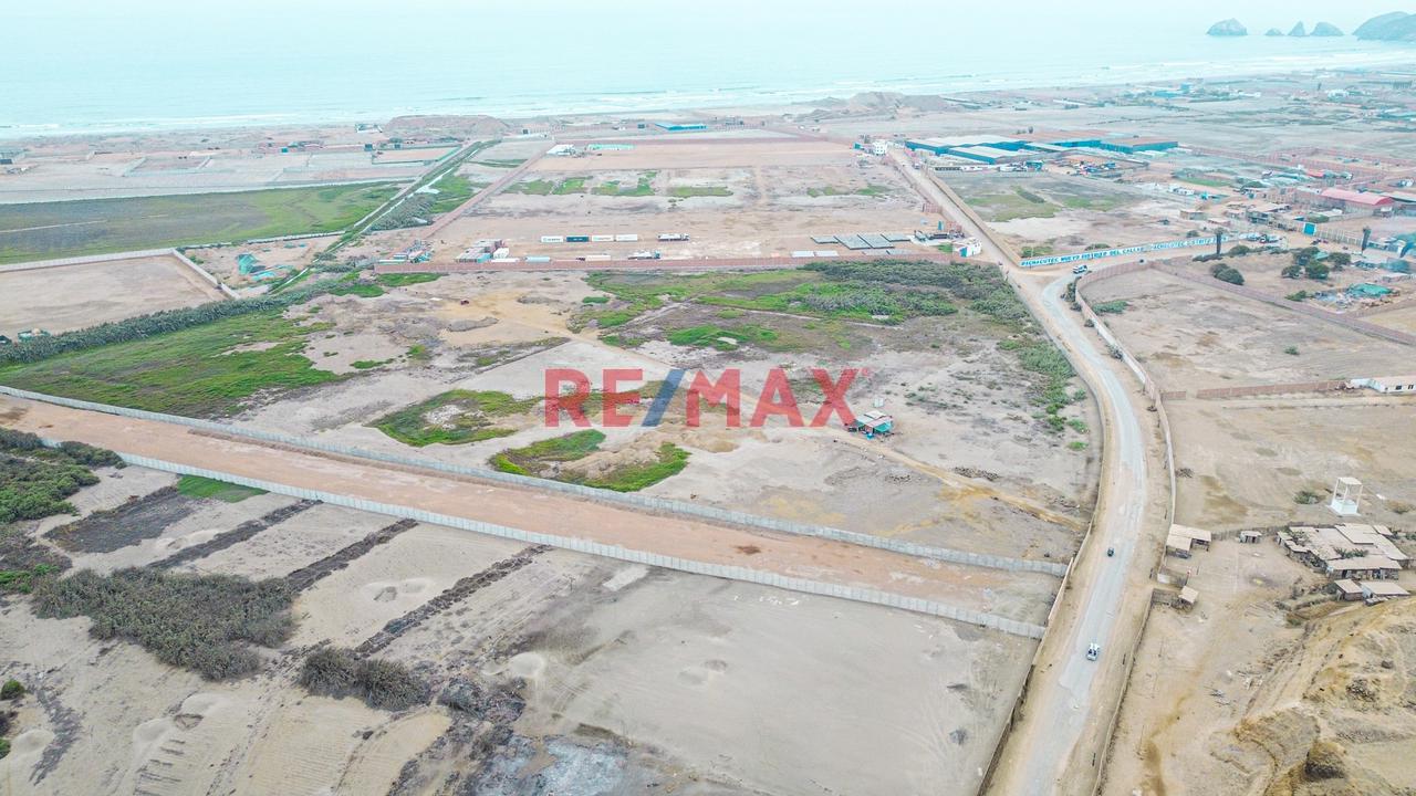 Vendo Terreno Para Almacén En Ventanilla - 14