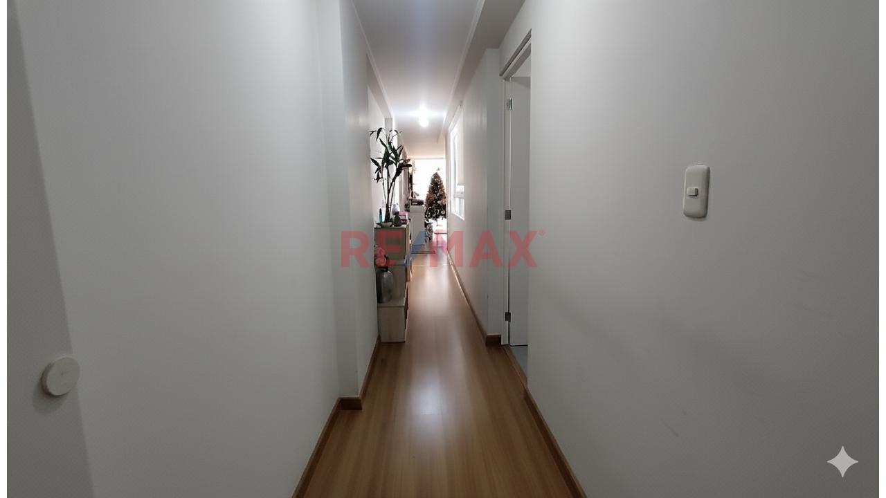 ¡Oportunidad En Lince!  Departamento De 3 Habitaciones En Av. Risso - Piso 4 - 11