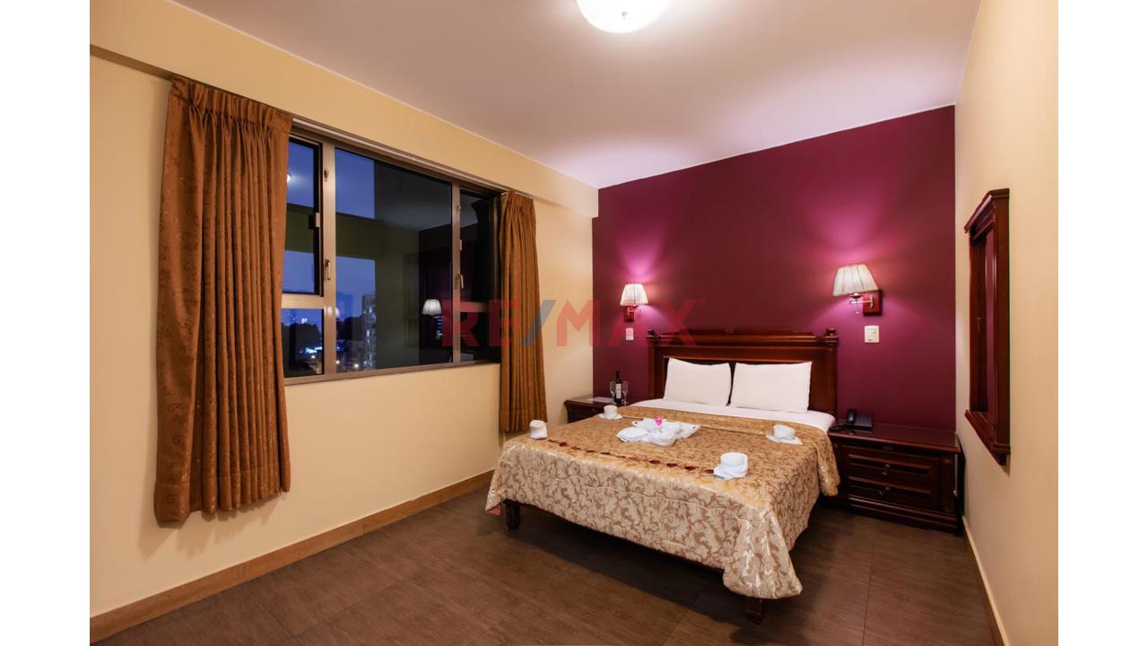 Se Vende Excelente Edificio De Muy Buena Construccion En El Corazon De Santa Beatriz - 9