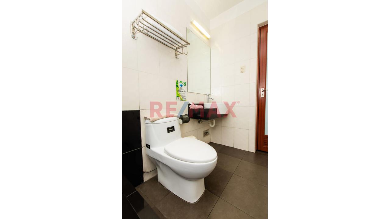 Se Vende Excelente Edificio De Muy Buena Construccion En El Corazon De Santa Beatriz - 21