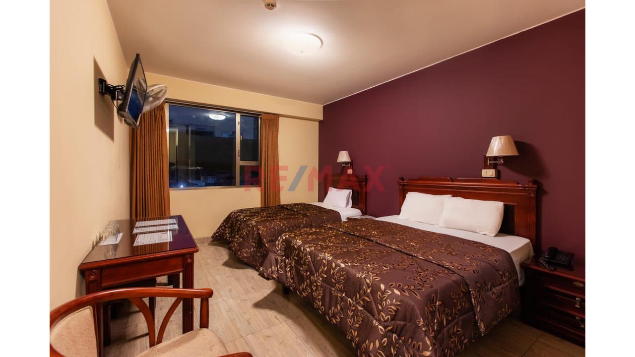 Se Vende Excelente Edificio De Muy Buena Construccion En El Corazon De Santa Beatriz - 10