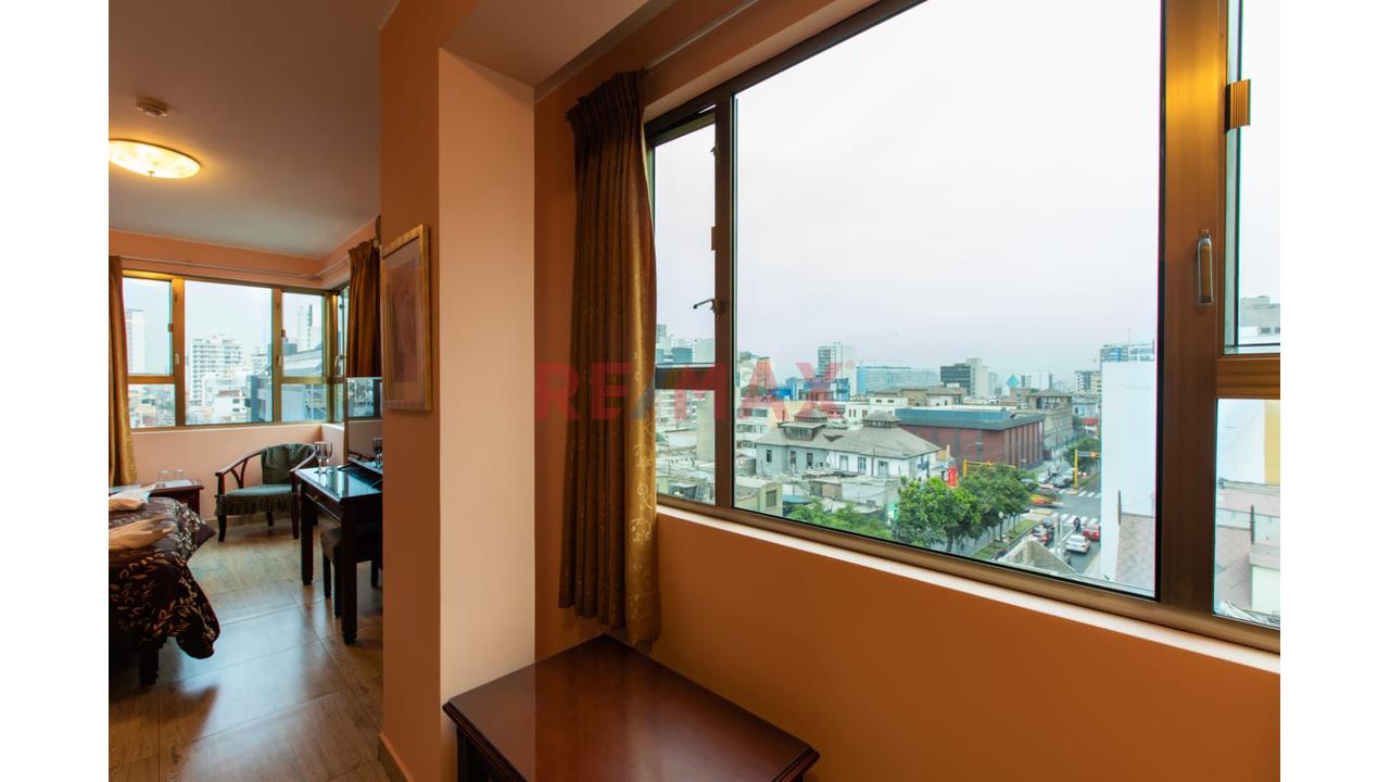 Se Vende Excelente Edificio De Muy Buena Construccion En El Corazon De Santa Beatriz - 3