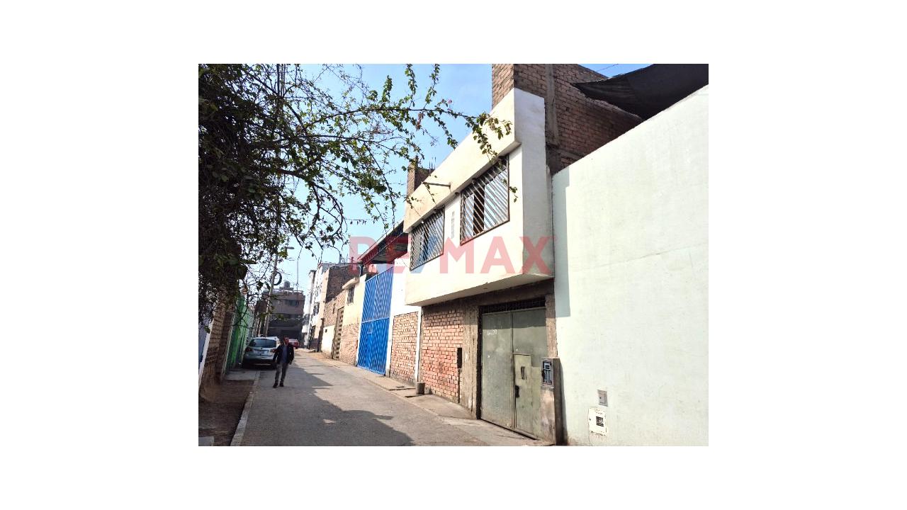 Venta De Local Industrial En Independencia 🏭 - 2