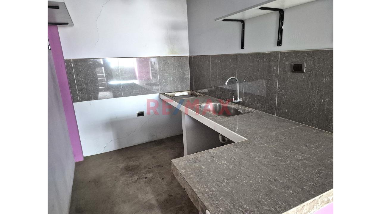 Venta De Local Industrial En Independencia 🏭 - 12