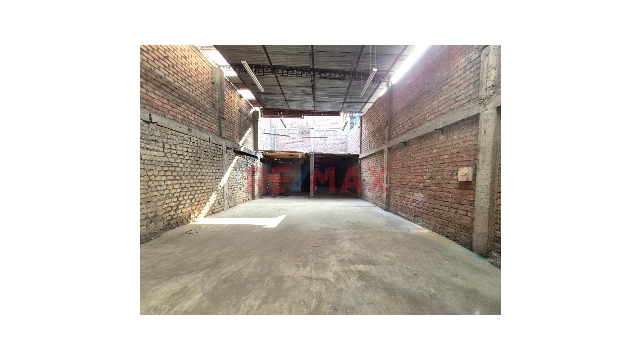Venta De Local Industrial En Independencia 🏭 - 3