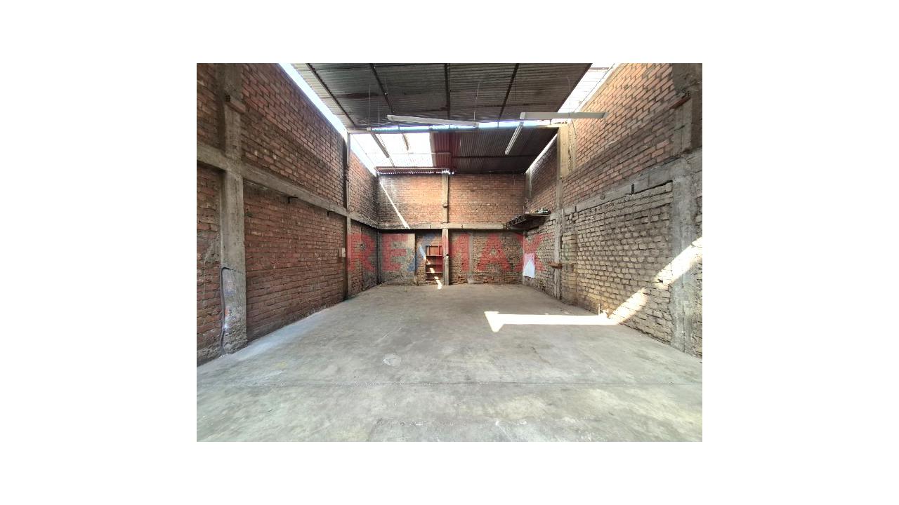 Venta De Local Industrial En Independencia 🏭 - 4