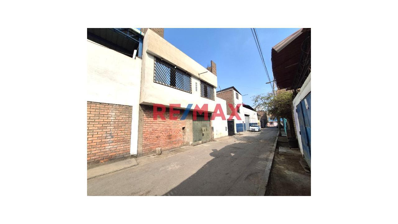 Venta De Local Industrial En Independencia 🏭 - 1