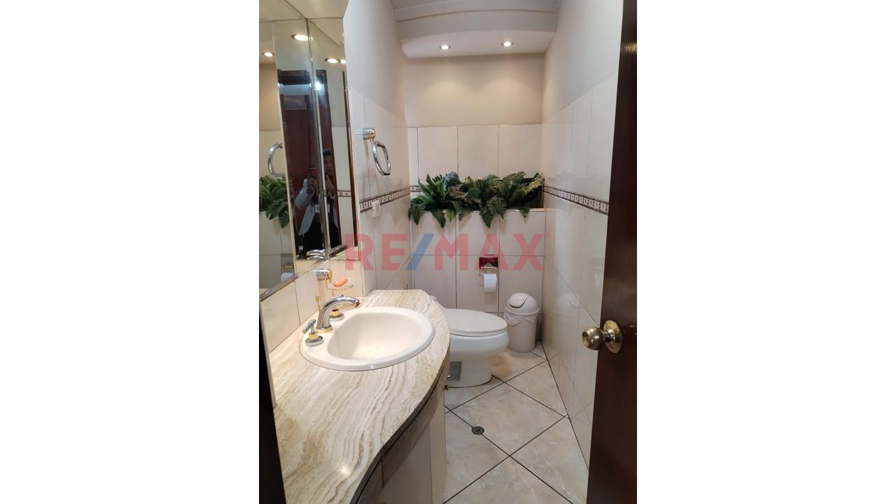 Exclusivo Local Comercial De Lujo En Zona Premium De Surco — foto 7