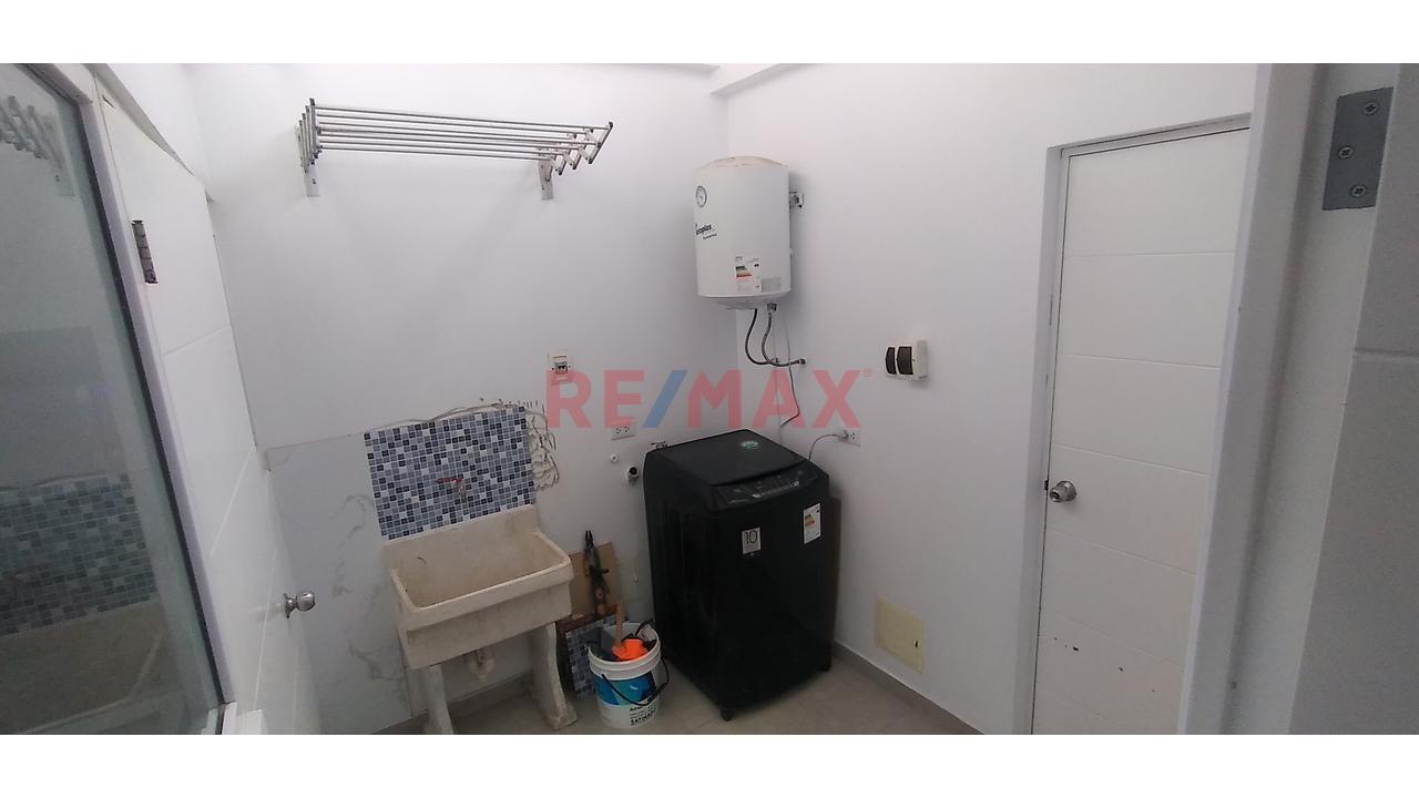 Venta Casa Cerro Azul Laguna Beach, 4 Dorms, 5 Baños, 2 Est, Piscina, Km 128 Sur - 8