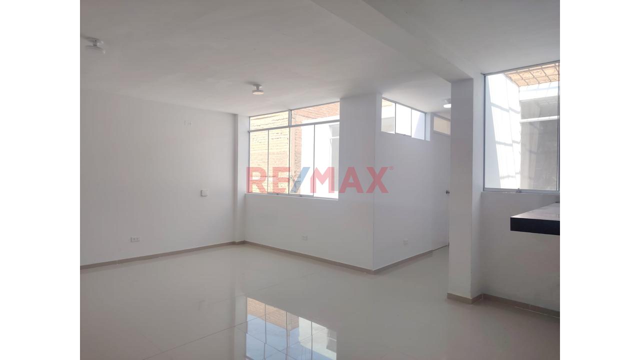 Departamento de 2 dormitorios en Comas, 76 m² — foto 2