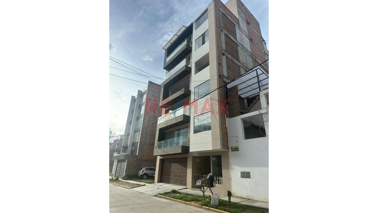 RE/MAX Perú - Inmobiliaria, inversiones y bienes raíces