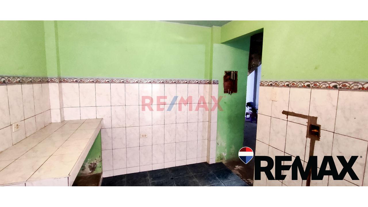 Se Vende Casa Como Terreno En Villa El Salvador — foto 10