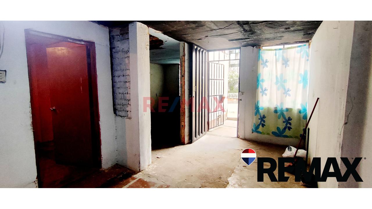 Se Vende Casa Como Terreno En Villa El Salvador — foto 8