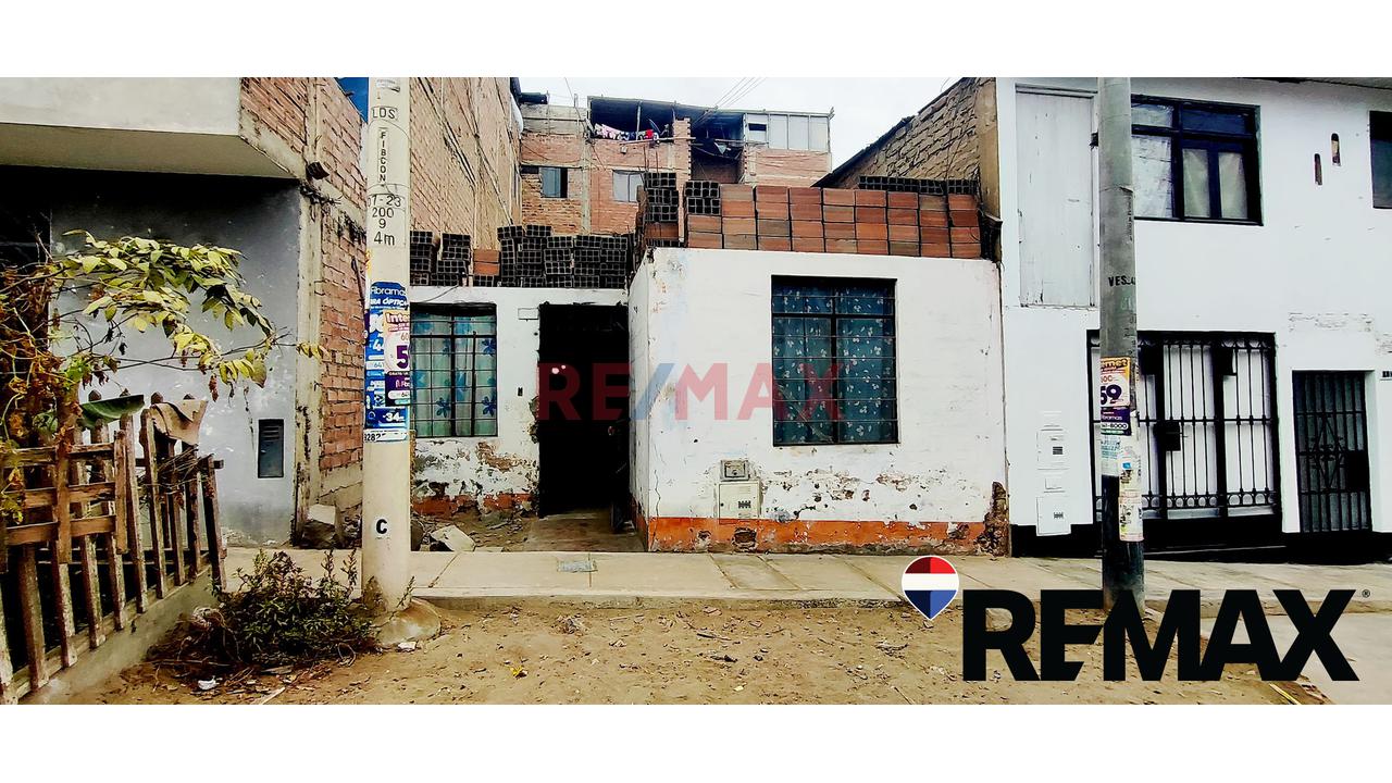 Se Vende Casa Como Terreno En Villa El Salvador