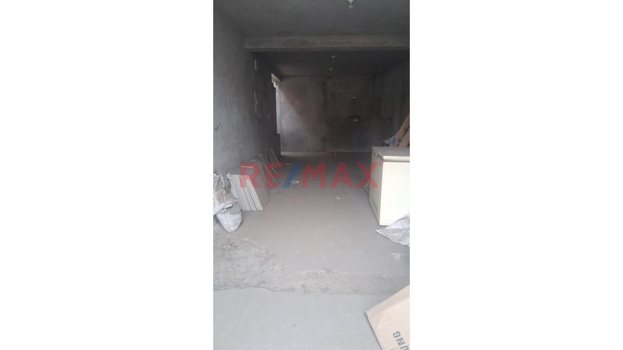 Alquilo Terreno Comercial Av. Pacasmayo Y El Olivar Callao - 4