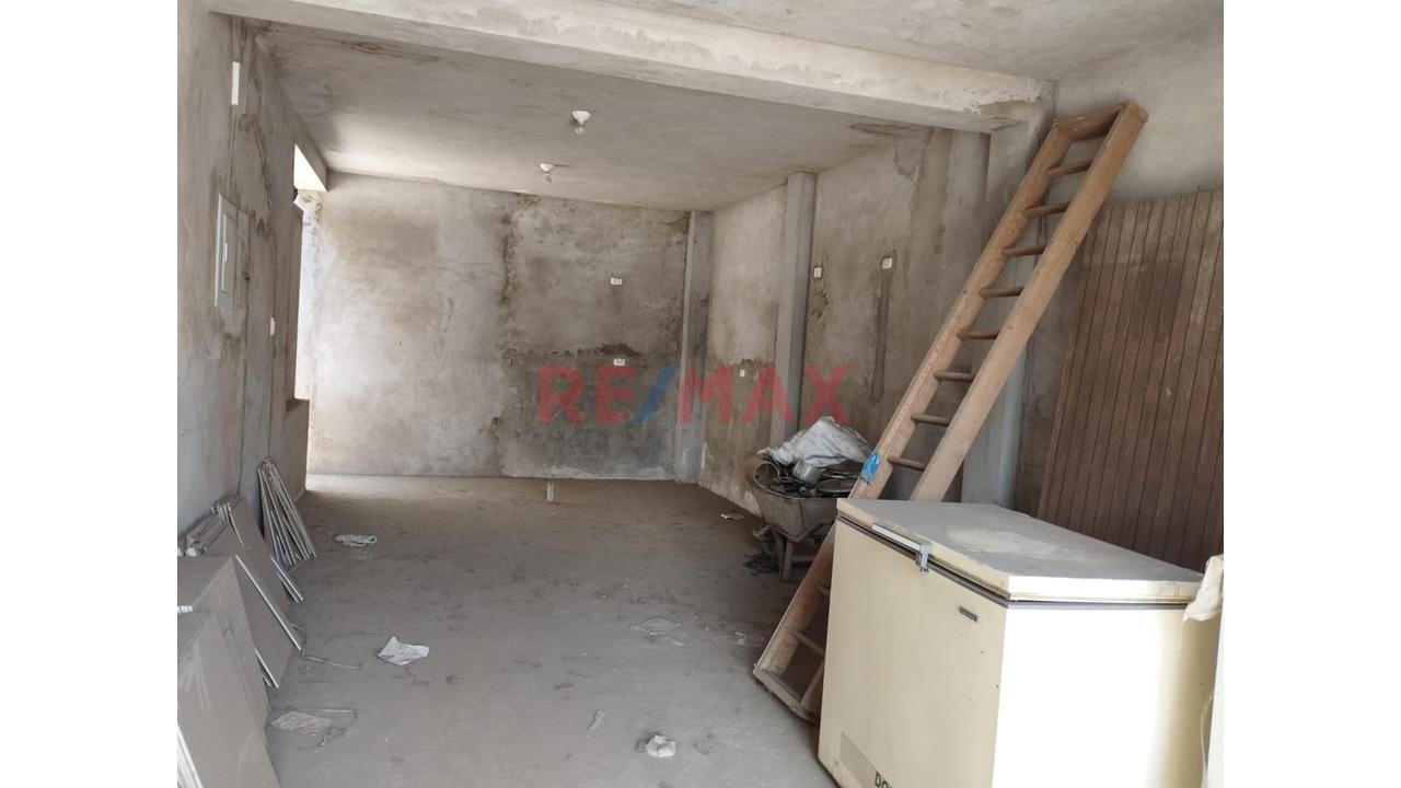 Alquilo Terreno Comercial Av. Pacasmayo Y El Olivar Callao - 3