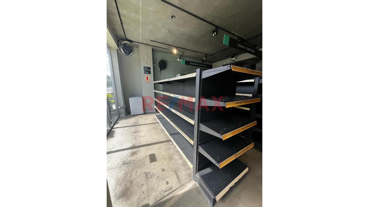 Venta De Local Comercial Con Excelente Ubicación En Lince - 6