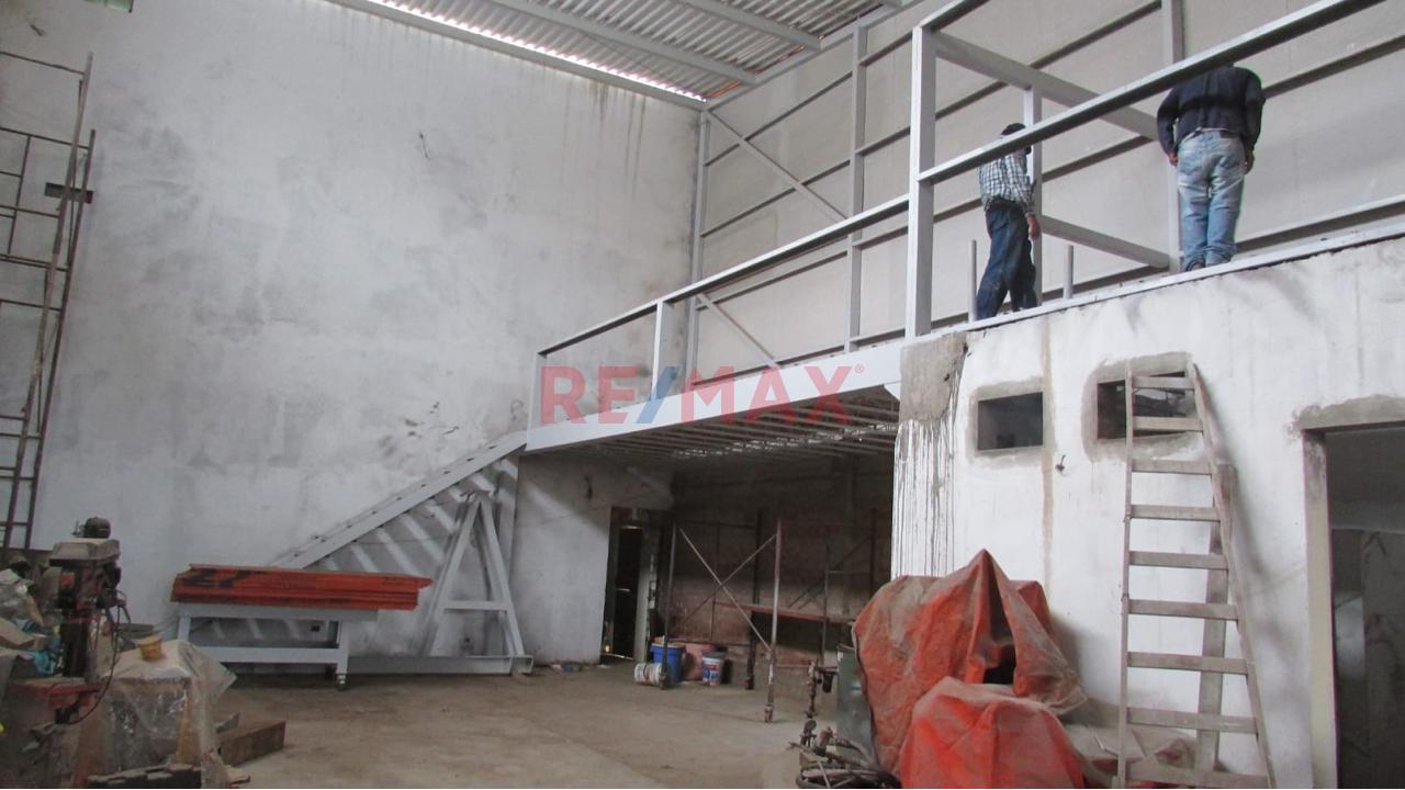 Casa Comercial En Villa El Savador — foto 14