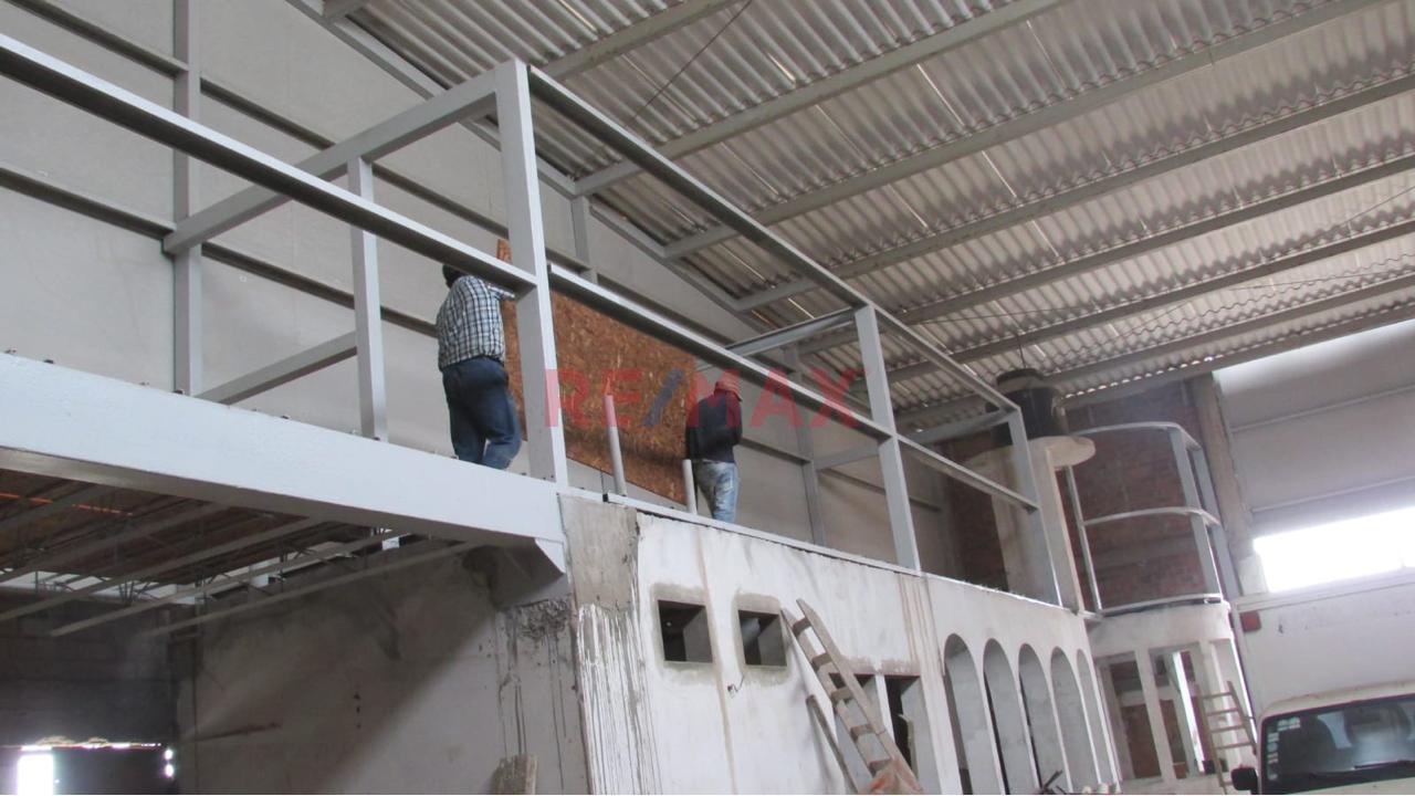 Casa Comercial En Villa El Savador — foto 11
