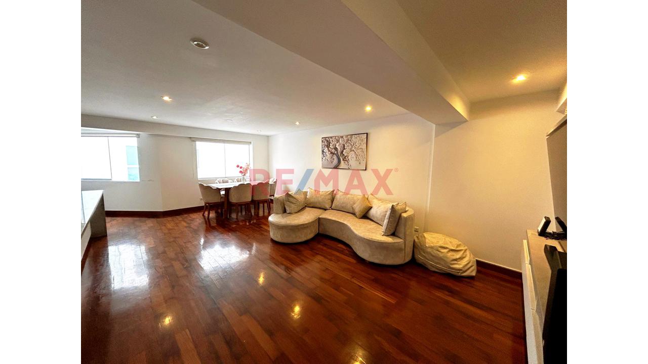 Dpto De 128M² En Calle Juan Fanning Cuadra 3 – Miraflores. Piso 2. 3 Dormt. 3.5 Baños. 2 Cocheras — foto 2