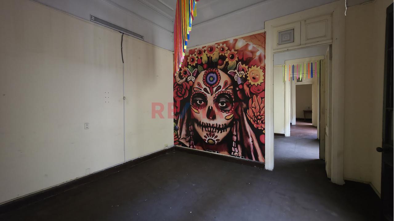Casa A Valor De Terreno En Avenida Saenz Peña - Callao - 4