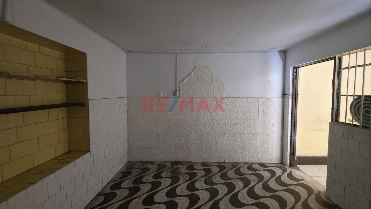 Casa A Valor De Terreno En Avenida Saenz Peña - Callao - 8