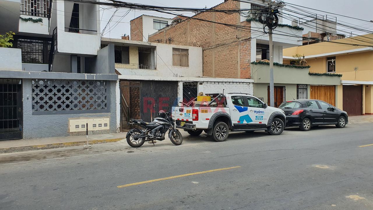 En Venta Casa Como Terreno En Bellavista. Callao - 13