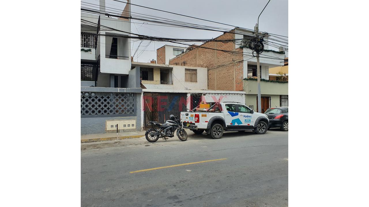 En Venta Casa Como Terreno En Bellavista. Callao - 12