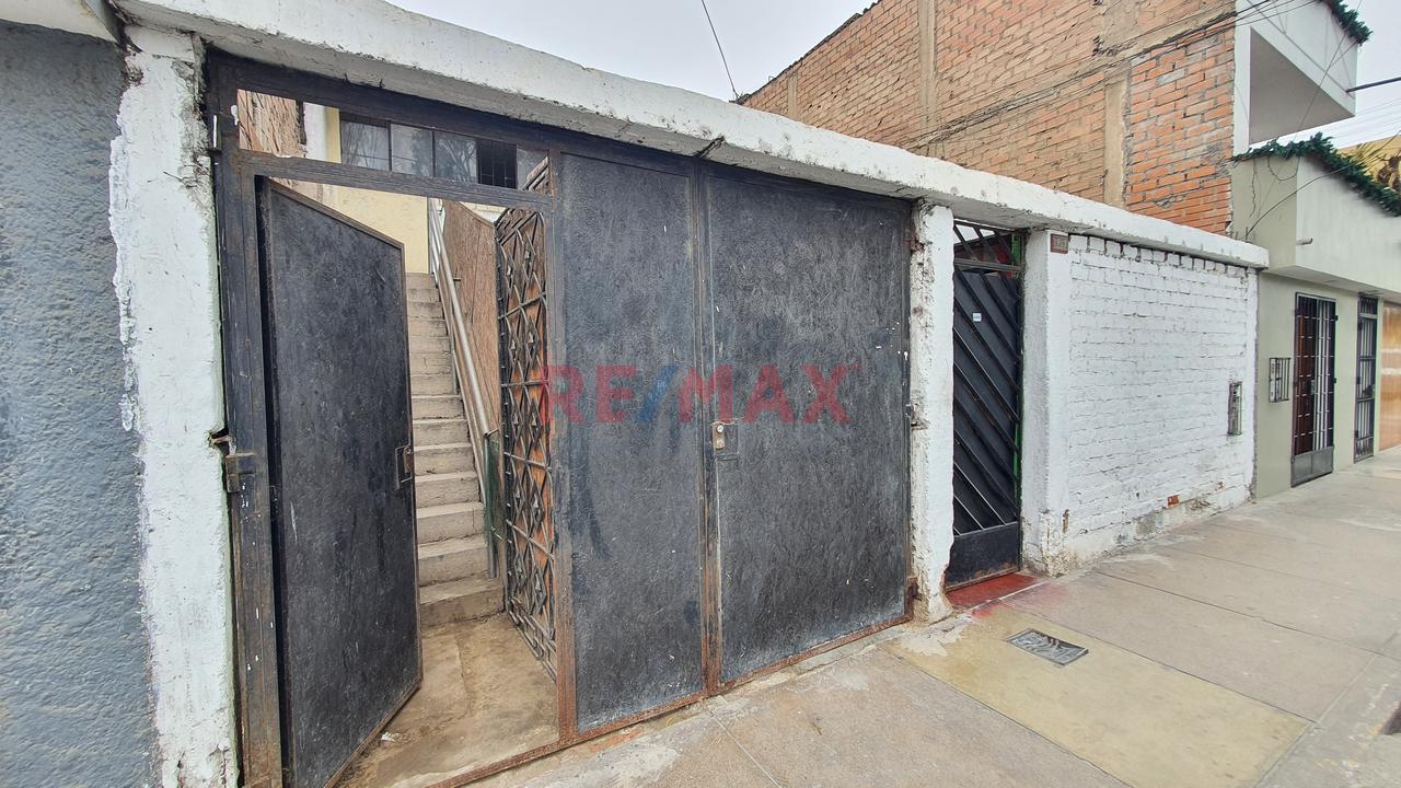 En Venta Casa Como Terreno En Bellavista. Callao - 10
