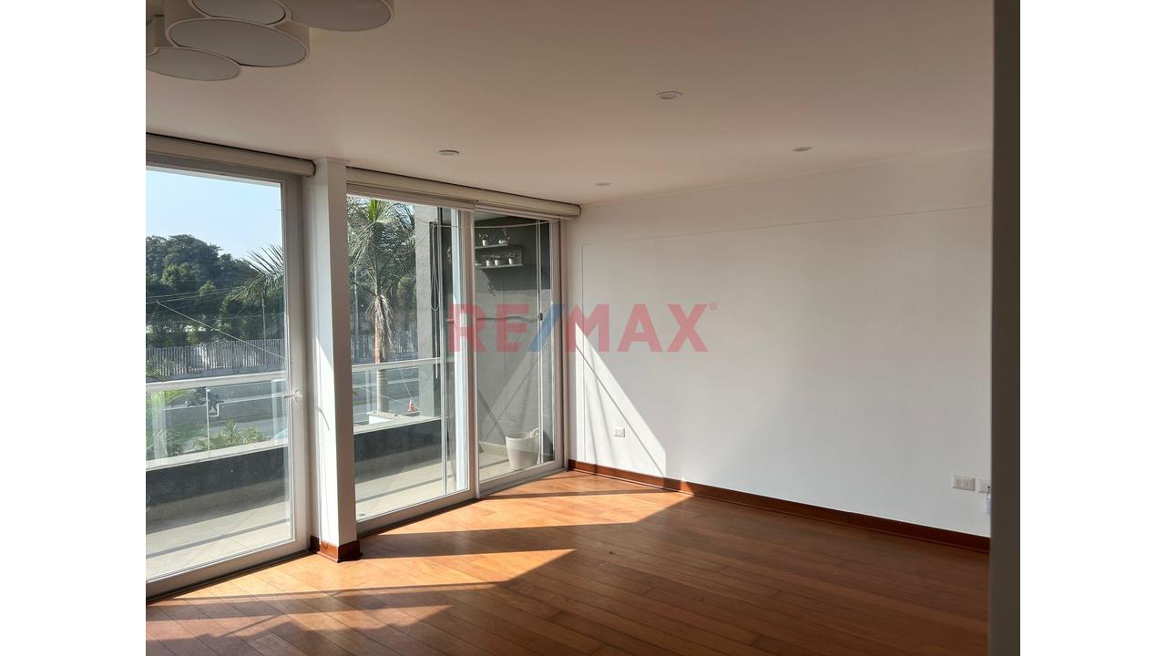 Vendo Departamento 4 Dormitorios, 2Do Piso Zona Residencial $320,000.00 — foto 4