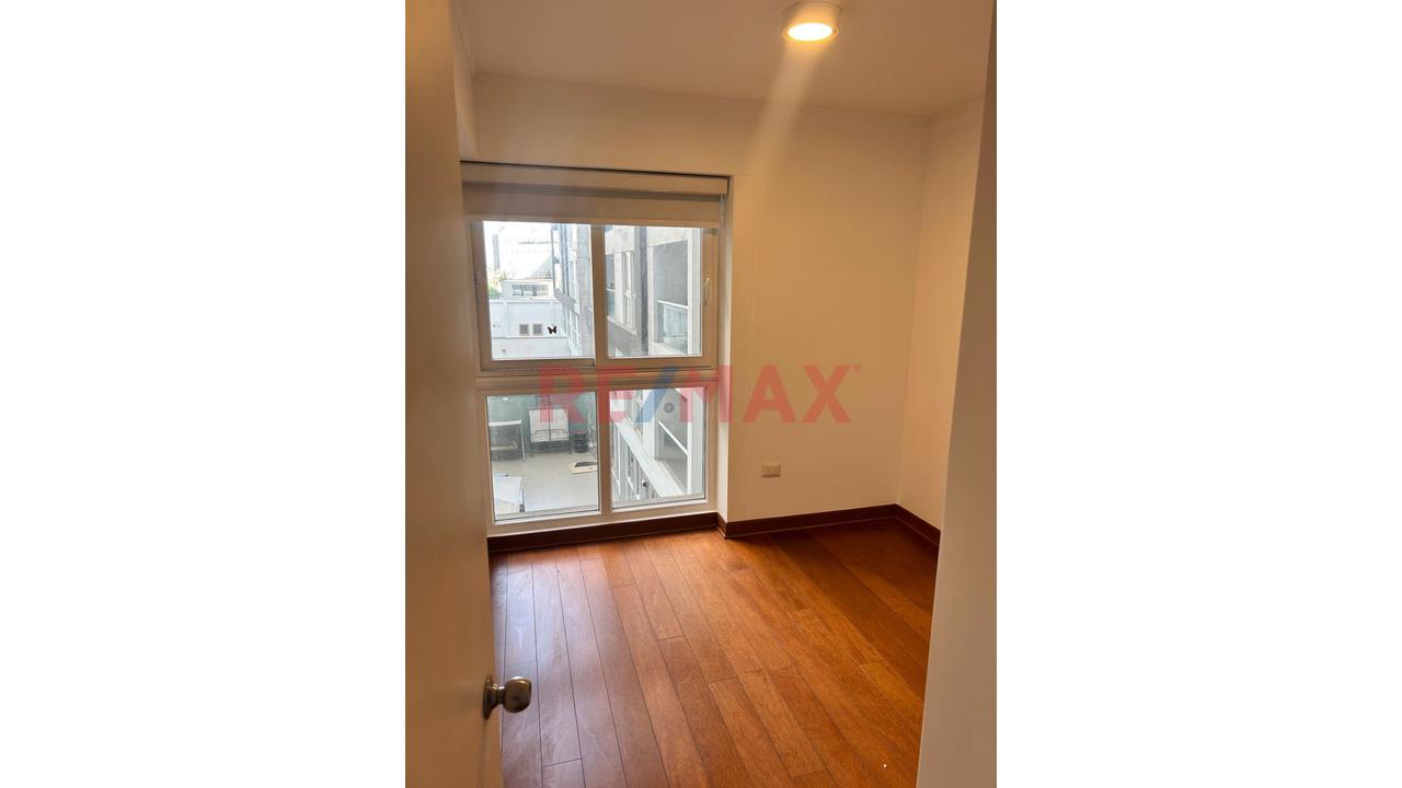 Vendo Departamento 4 Dormitorios, 2Do Piso Zona Residencial $320,000.00 — foto 10