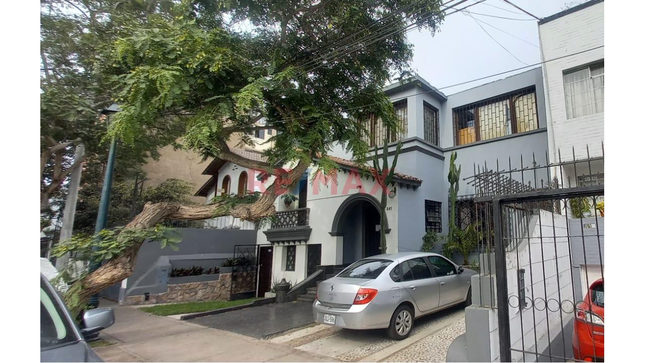 🏗️ **Oportunidad Para Constructores Y Desarrolladores – Terreno En San Isidro**  📍 **Prolongación Arenales, Cuadra 3 – San Isidro**  Excelente Oportunidad De Inversión Para Desarrollar Un **Proyecto - 7