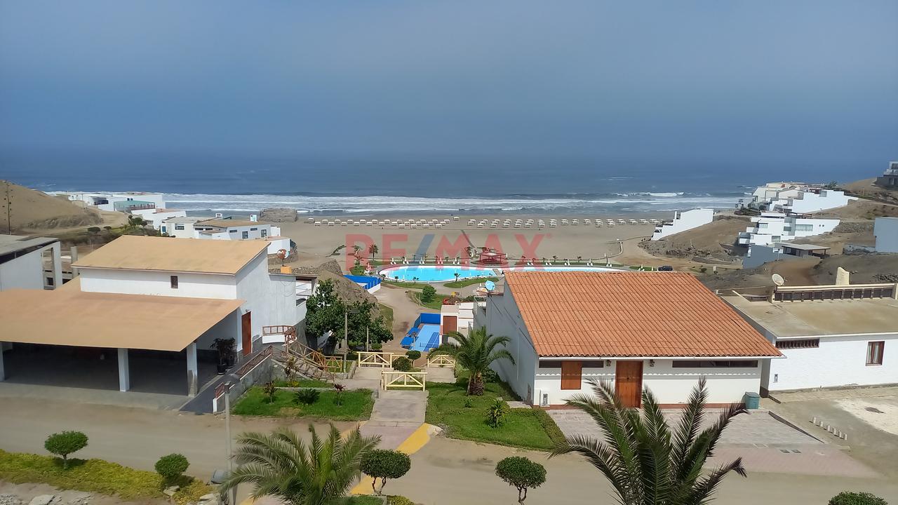 Venta De Terreno De Playa - Condominio Playa Honda - 5